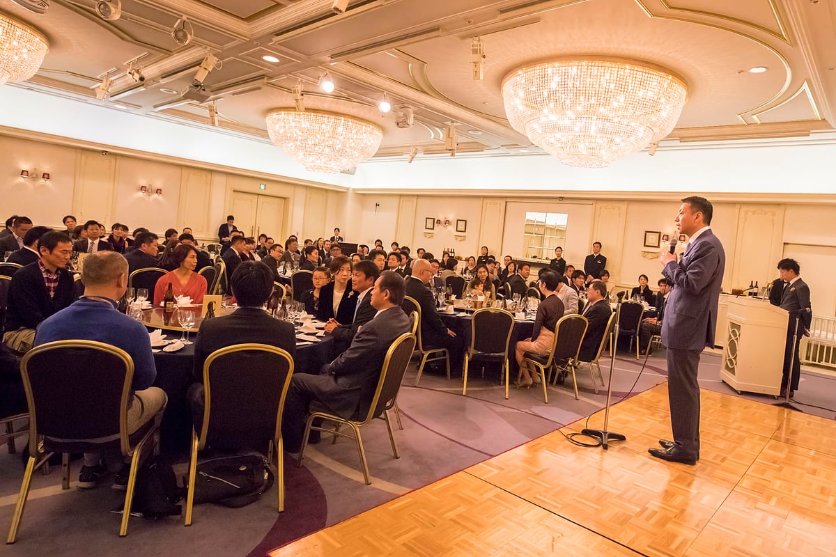 ＊ご案内＊年末恒例「小林一光お誕生日会＆忘年会」開催！