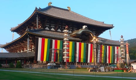 東大寺を開山した良弁僧正 1250年忌の大法要
「東大寺開山良弁僧正1250年御遠忌」の模様を
3日間にわたりニコ生でライブ中継
