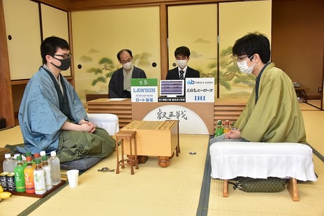 将棋タイトル戦「第5期叡王戦」七番勝負第9局 結果
豊島将之 新「叡王」誕生
合計手数1418手の歴史的死闘が閉幕
