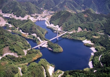 ニコニコ生放送で合角ダムから100時間の定点生中継が決定
日の出・日没の様子をドローンから空撮予定