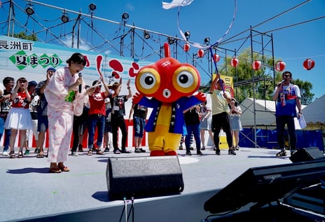 熊本県長洲町でニコニコ町会議を開催
～巨大造船所「ジャパンマリンユナイテッド有明事業所」内部からの生中継も実施～