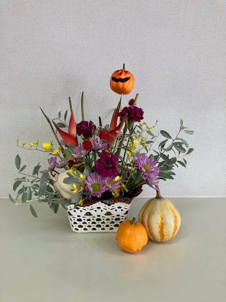 R7.10月先生作品